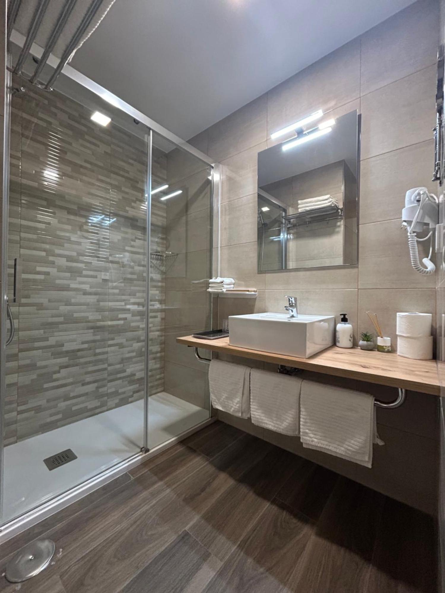 Alianza Suites Madrid Exteriér fotografie